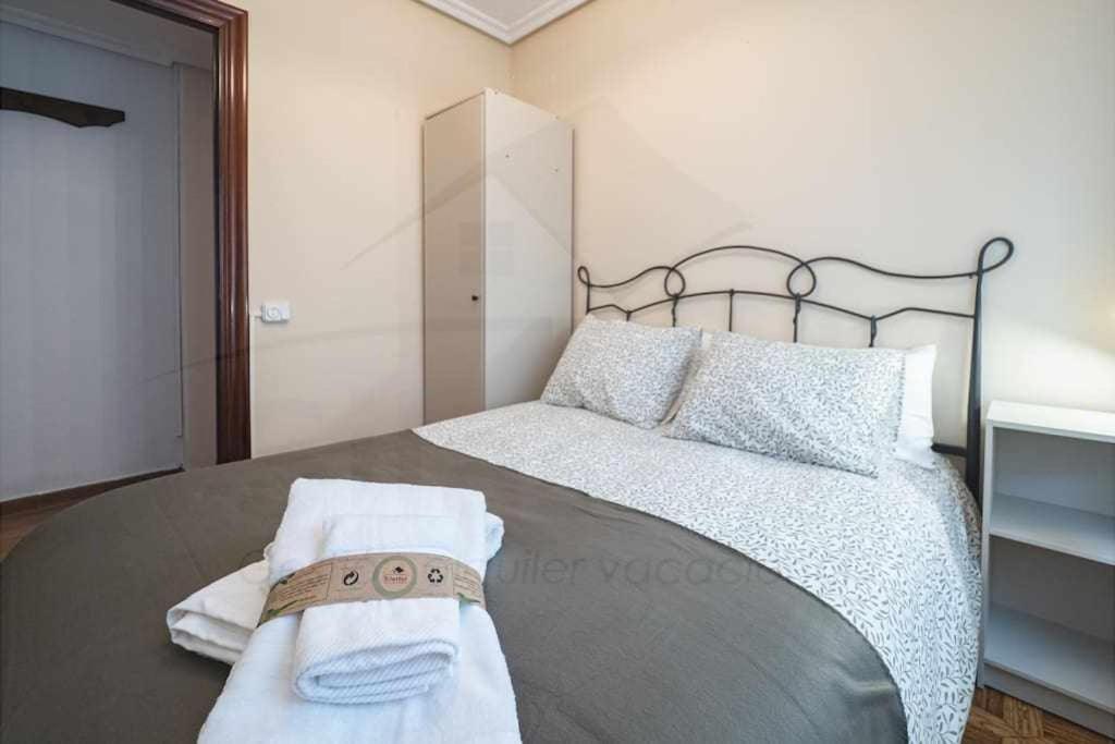 Apartmán El Llar Del Gueelu Gijón Exteriér fotografie