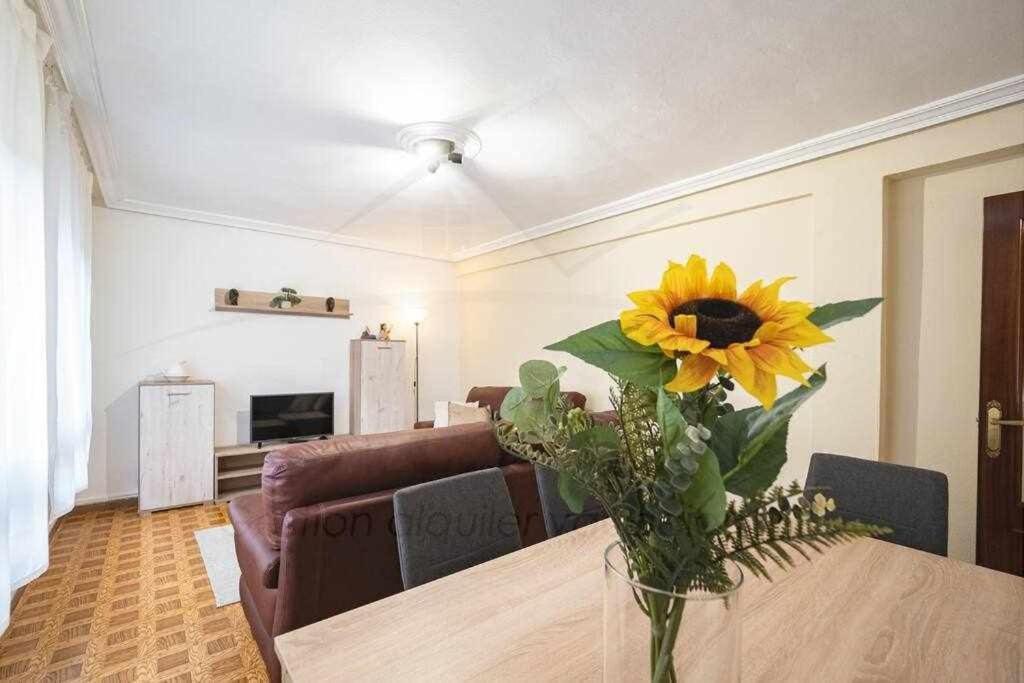 Apartmán El Llar Del Gueelu Gijón Exteriér fotografie